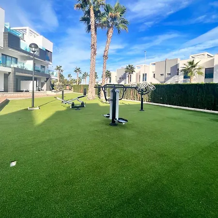 The Corner Apartment *